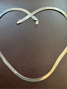 Vintage sterling silver made in Italy Herringbone